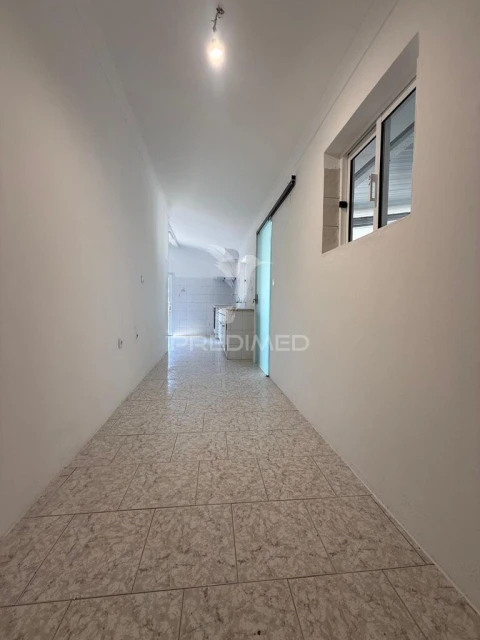 Moradia T3 para Venda em Casével e Vaqueiros