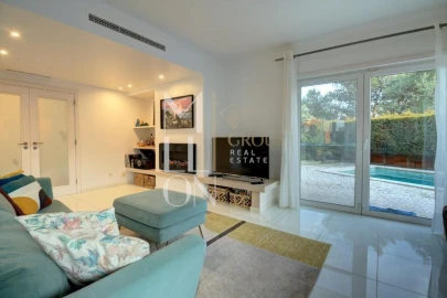 Moradia T4 para Venda em Alcabideche