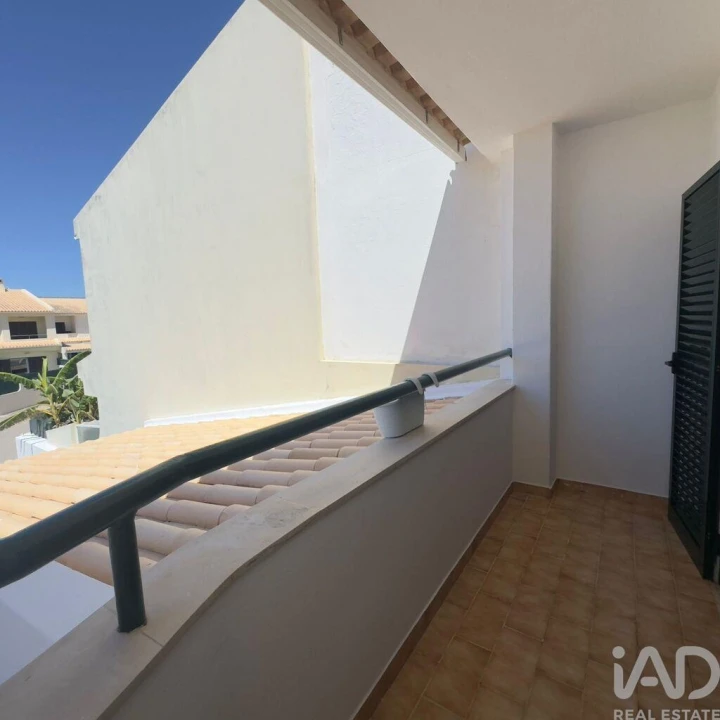 Moradia T2 para Venda em Albufeira e Olhos de Água Foto 28