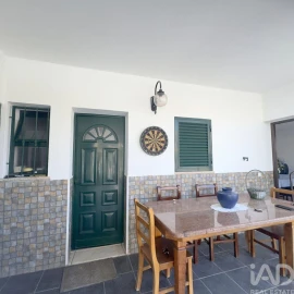Moradia T2 para Venda em Albufeira e Olhos de Água