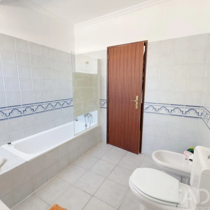 Moradia T2 para Venda em Albufeira e Olhos de Água Foto 30