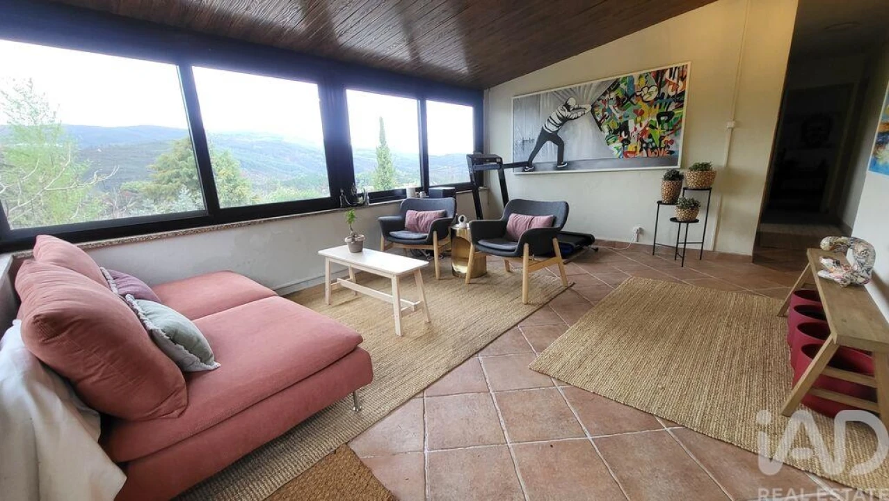 Moradia T5 para Venda em Côja e Barril de Alva Foto 3