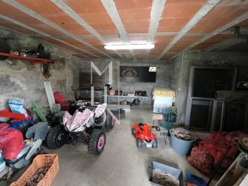 Quinta T2 para Venda em Vilares e Carnicães