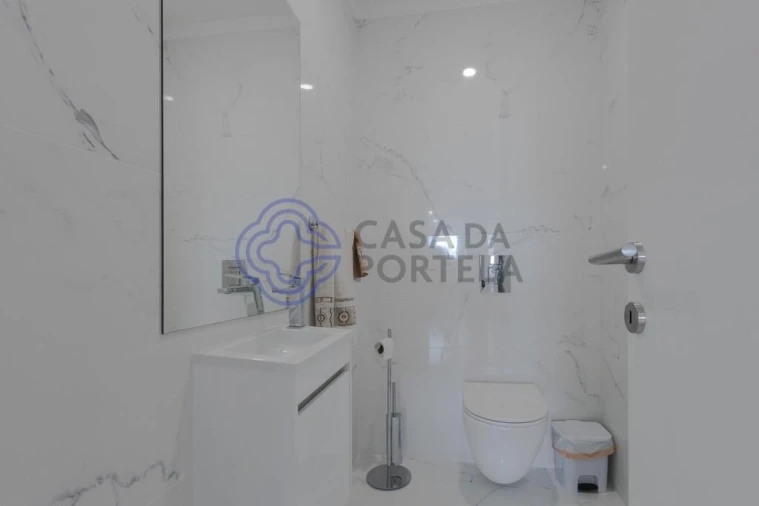 Apartamento T3 para Venda em Cernadelo e Lousada (São Miguel e Santa Margarida) Foto 11