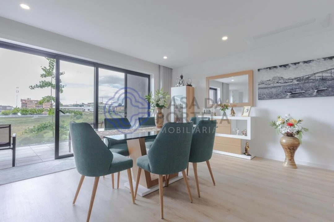 Apartamento T3 para Venda em Cernadelo e Lousada (São Miguel e Santa Margarida) Foto 4