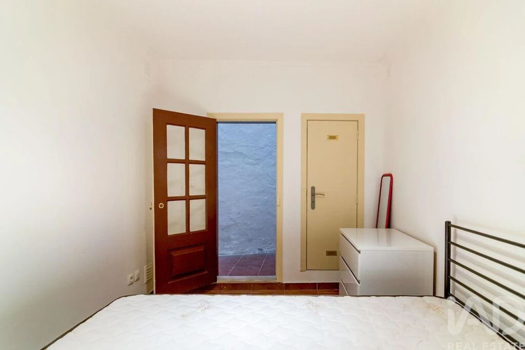 Apartamento T1 para Venda em Santa Maria Maior Foto 11