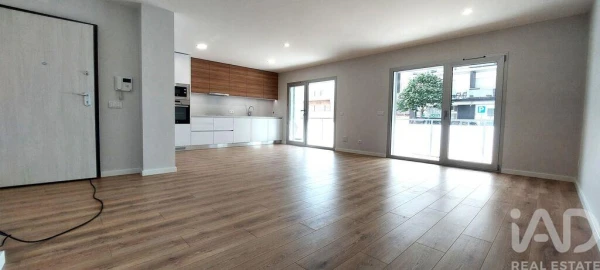 Apartamento T1 para Venda em Marrazes e Barosa