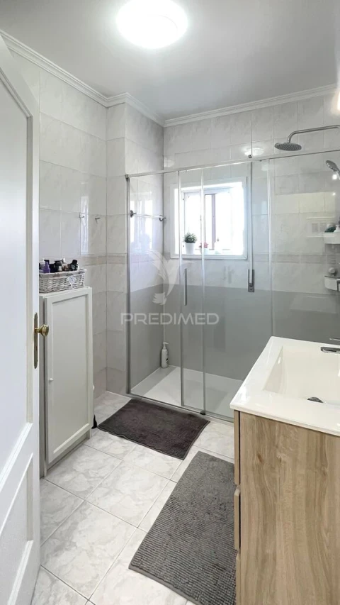 Apartamento T2 para Venda em Valpedre