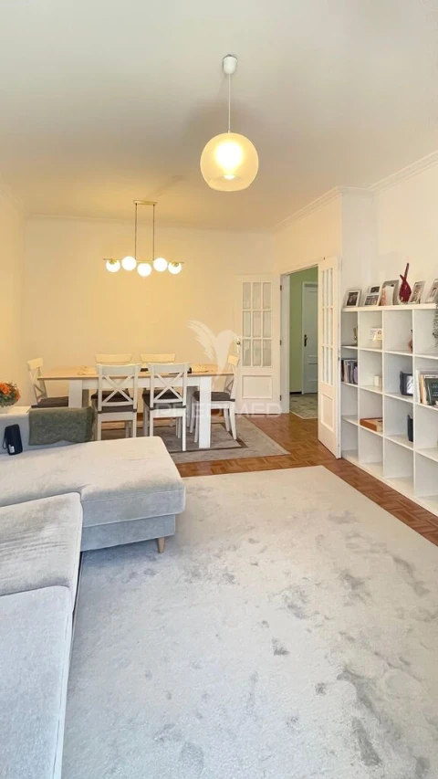 Apartamento T2 para Venda em Valpedre