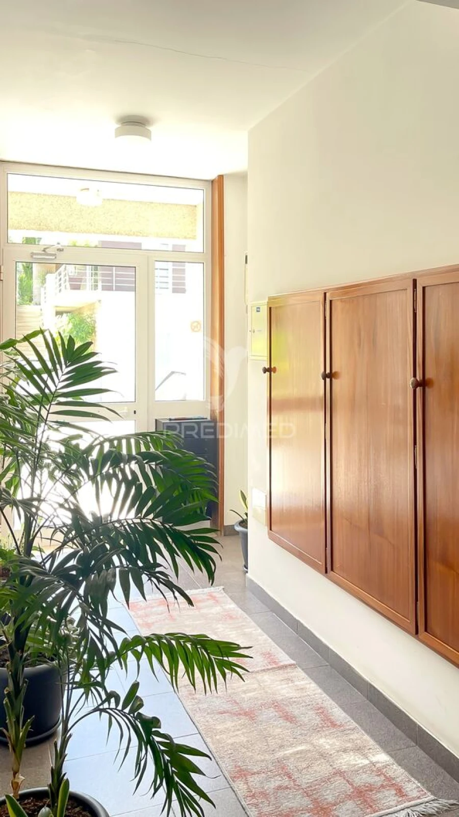 Apartamento T2 para Venda em Valpedre Foto 3