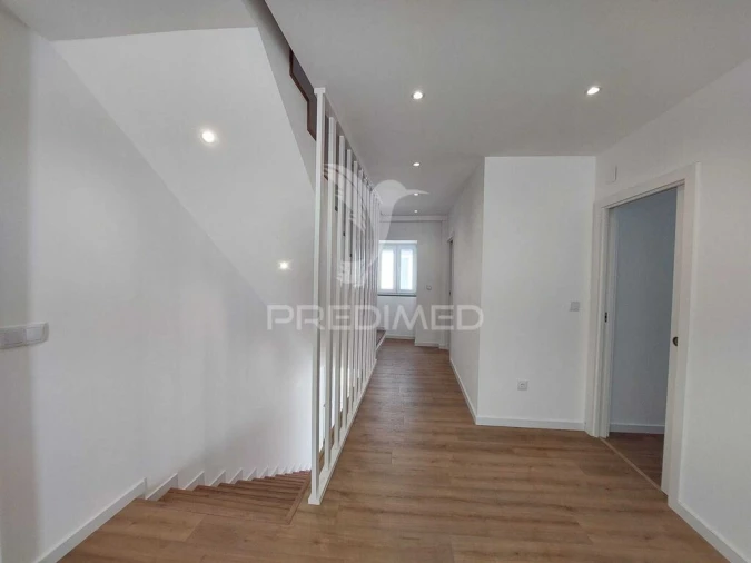 Apartamento T4 para Venda em Ribeira de Nisa e Carreiras Foto 11