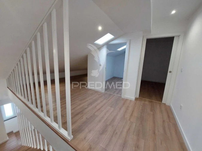 Apartamento T4 para Venda em Ribeira de Nisa e Carreiras Foto 8