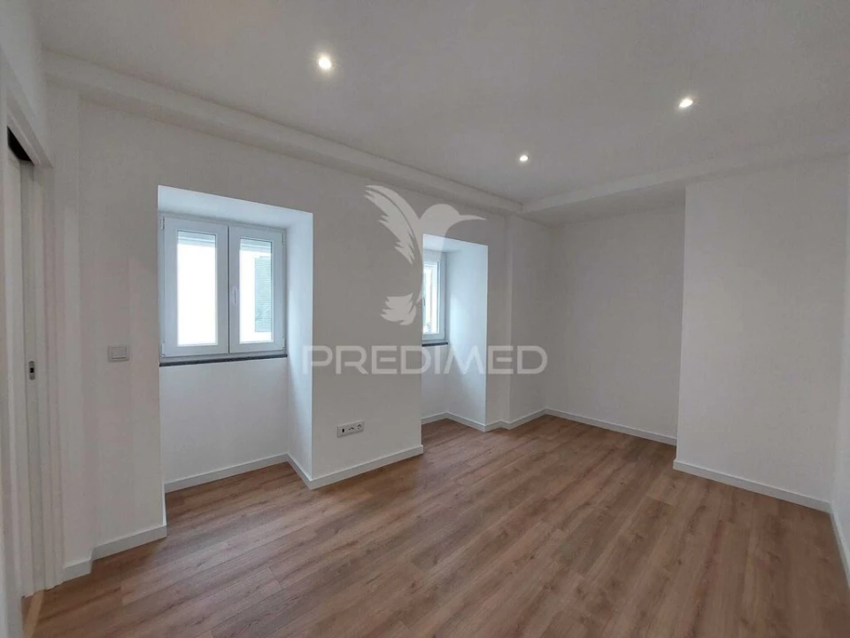 Apartamento T4 para Venda em Ribeira de Nisa e Carreiras Foto 19