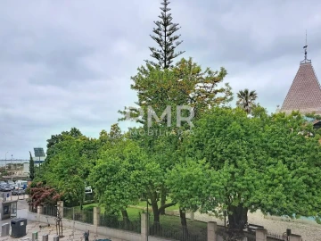 Apartamento T4 para Arrendamento em Algés, Linda-A-Velha e Cruz Quebrada-Dafundo