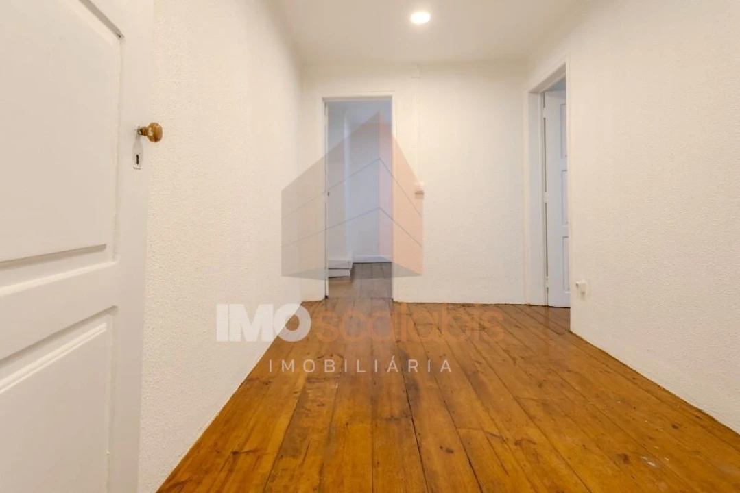 Moradia T2 para Venda em Romeira e Várzea Foto 11