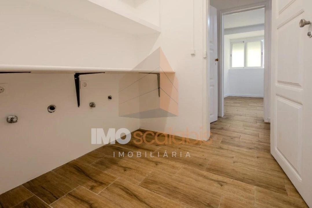Moradia T2 para Venda em Romeira e Várzea Foto 7