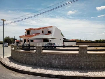 Terreno para Venda em Samora Correia