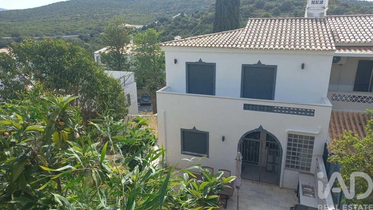 Moradia T3 para Venda em Loule (São Clemente) Foto 1