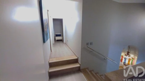 Moradia T3 para Venda em Loule (São Clemente)