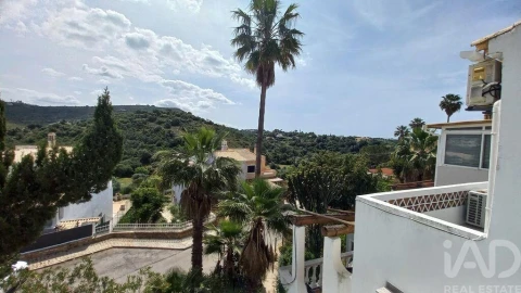 Moradia T3 para Venda em Loule (São Clemente)