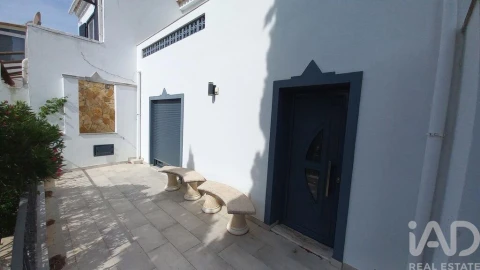 Moradia T3 para Venda em Loule (São Clemente)