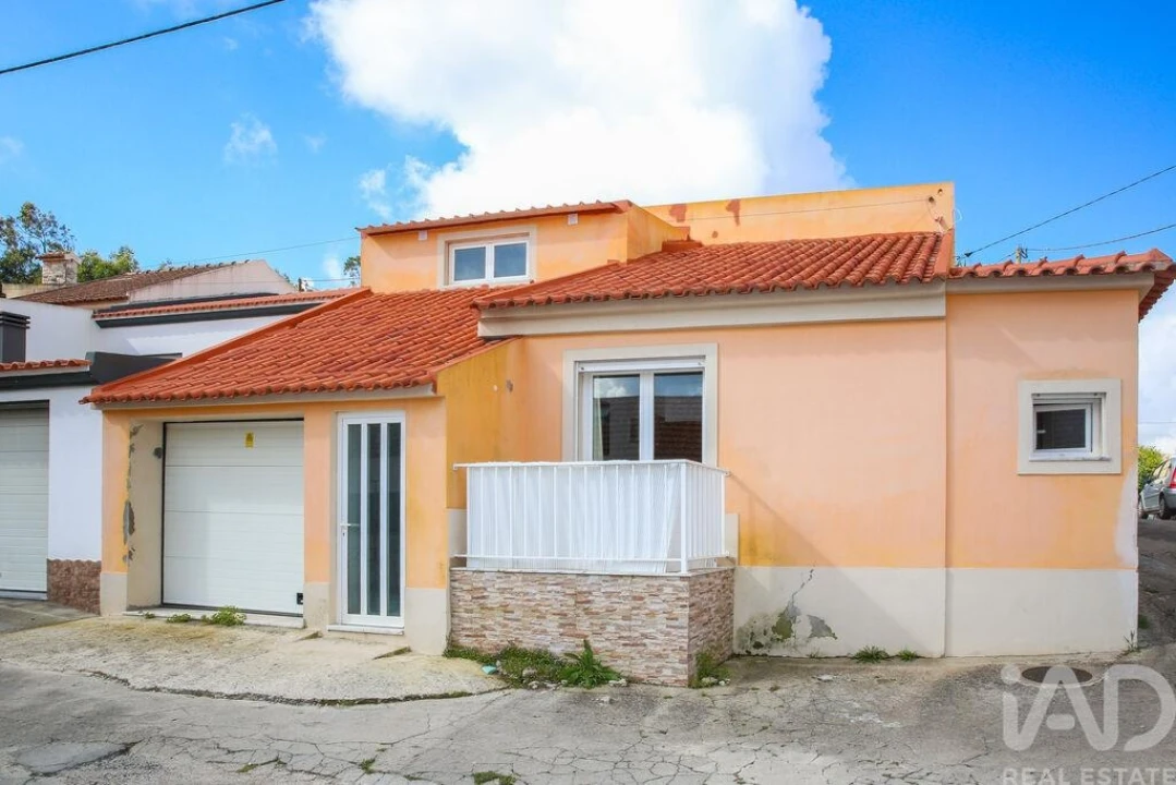 Moradia T2 para Venda em Santa Maria, São Pedro e Matacães Foto 30