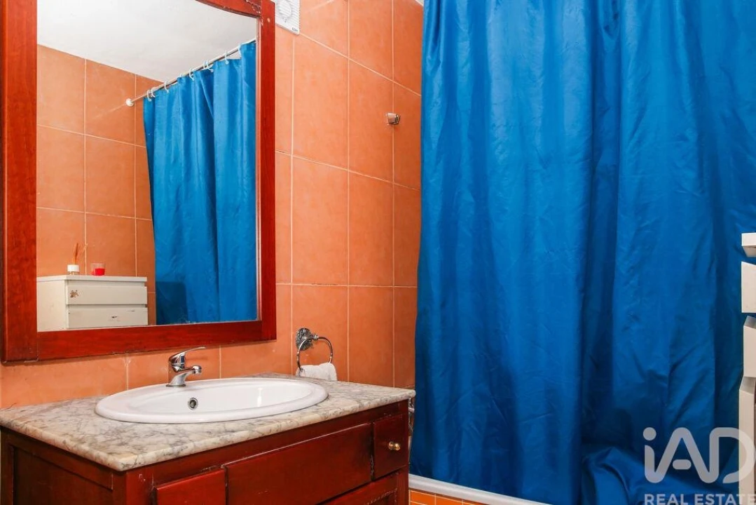 Moradia T2 para Venda em Santa Maria, São Pedro e Matacães Foto 22