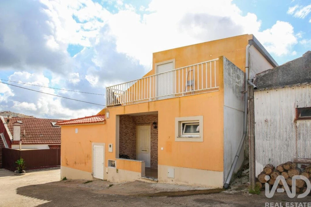 Moradia T2 para Venda em Santa Maria, São Pedro e Matacães Foto 29