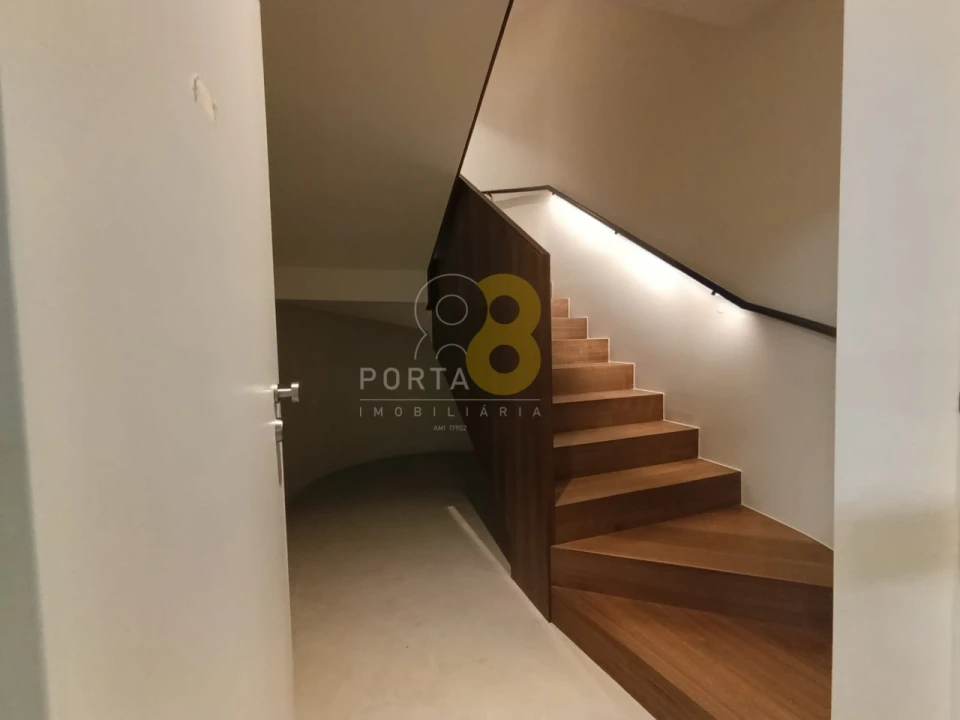 Apartamento T2 para Venda em Aldoar, Foz do Douro e Nevogilde Foto 6
