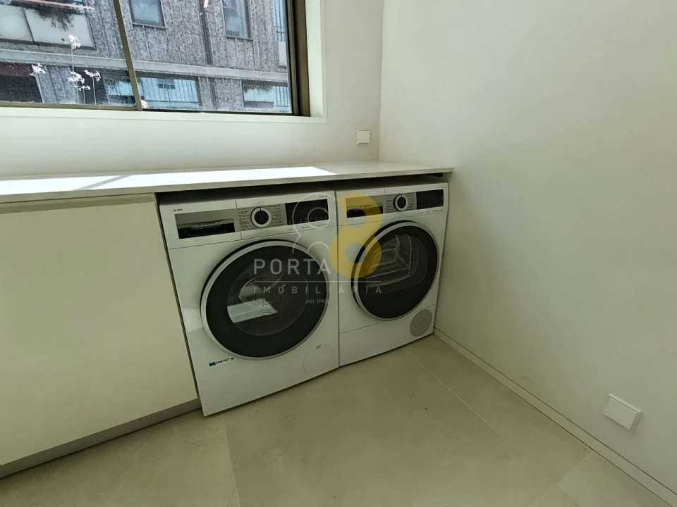 Apartamento T2 para Venda em Aldoar, Foz do Douro e Nevogilde Foto 15