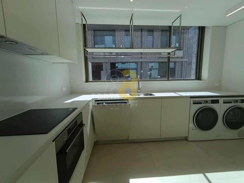 Apartamento T2 para Venda em Aldoar, Foz do Douro e Nevogilde Foto 18