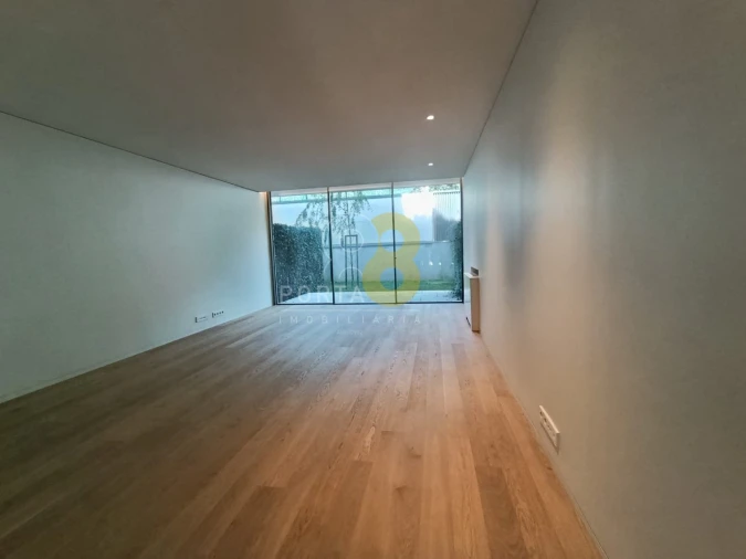 Apartamento T2 para Venda em Aldoar, Foz do Douro e Nevogilde Foto 12