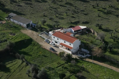 Quinta T5 para Venda em Sé e São Lourenço