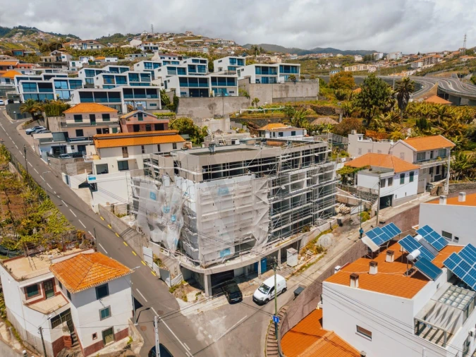 Apartamento T3 para Venda em Camara de Lobos Foto 9