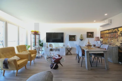 Apartamento T2 para Venda em Póvoa de Santa Iria e Forte da Casa