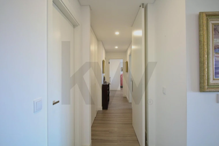 Apartamento T2 para Venda em Póvoa de Santa Iria e Forte da Casa Foto 17