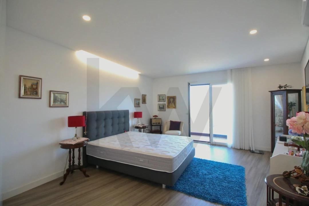 Apartamento T2 para Venda em Póvoa de Santa Iria e Forte da Casa Foto 36