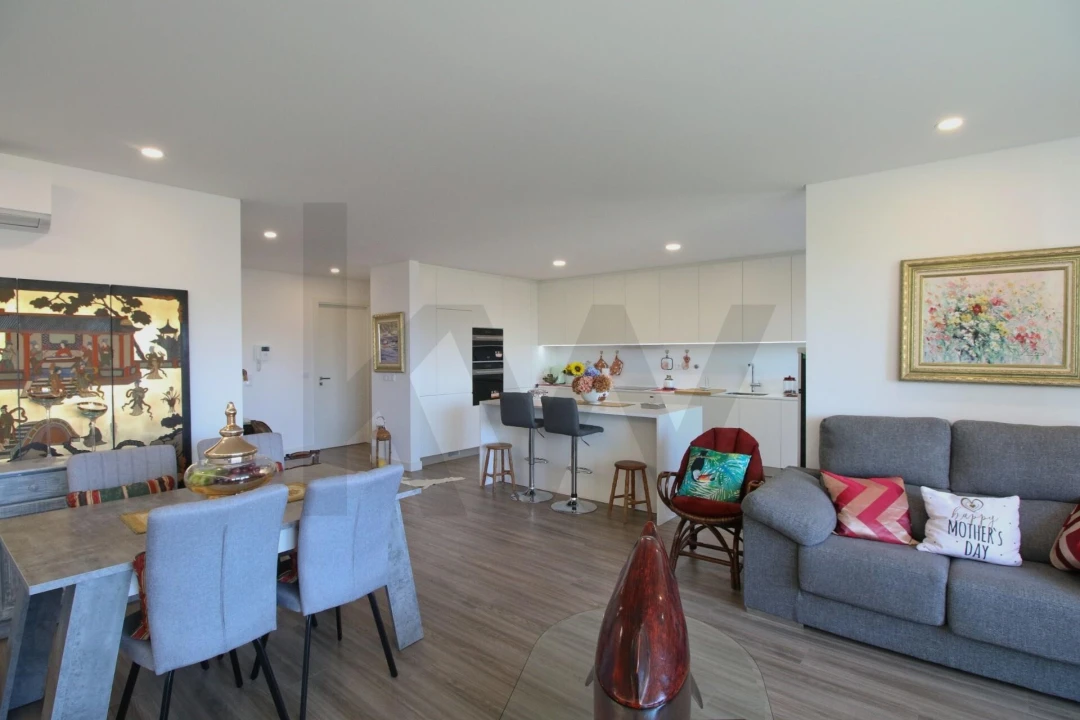 Apartamento T2 para Venda em Póvoa de Santa Iria e Forte da Casa Foto 13