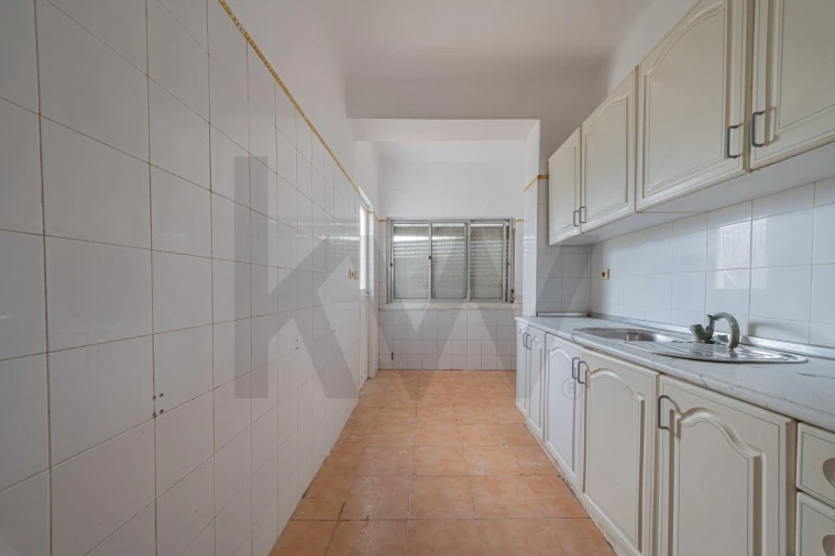 Apartamento T3 para Venda em Amora Foto 15
