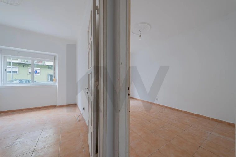 Apartamento T3 para Venda em Amora Foto 4