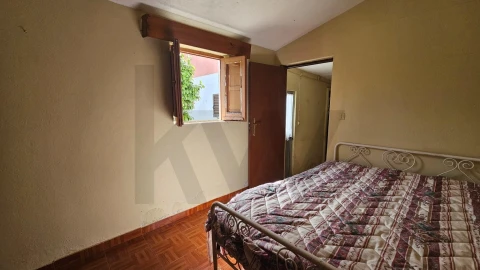 Moradia T2 para Venda em Colares
