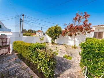 Moradia T2 para Venda em Colares