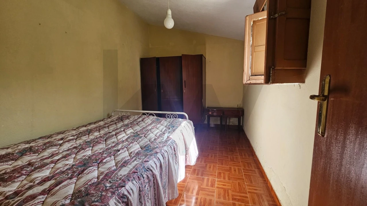 Moradia T2 para Venda em Colares Foto 27