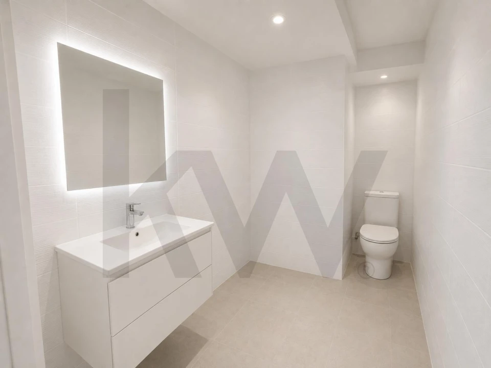 Apartamento T2 para Venda em Caniço Foto 7