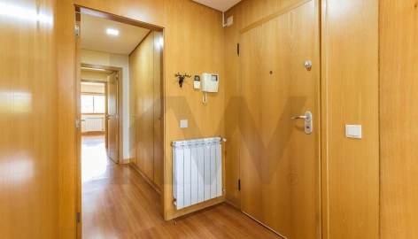 Apartamento T2 para Arrendamento em Seixas