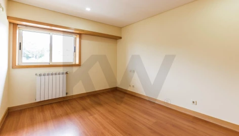 Apartamento T2 para Arrendamento em Seixas