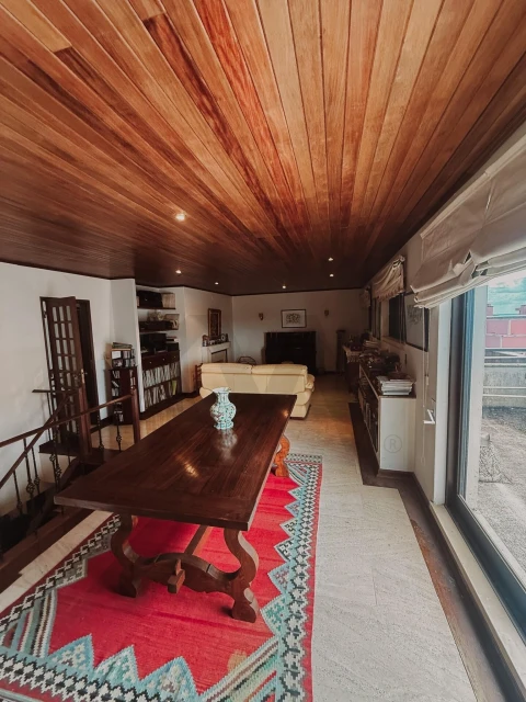 Apartamento T5 para Venda em Romeira e Várzea