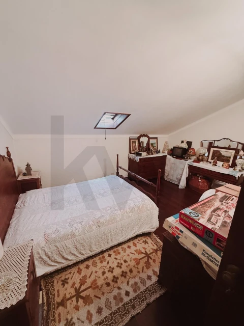 Apartamento T5 para Venda em Romeira e Várzea