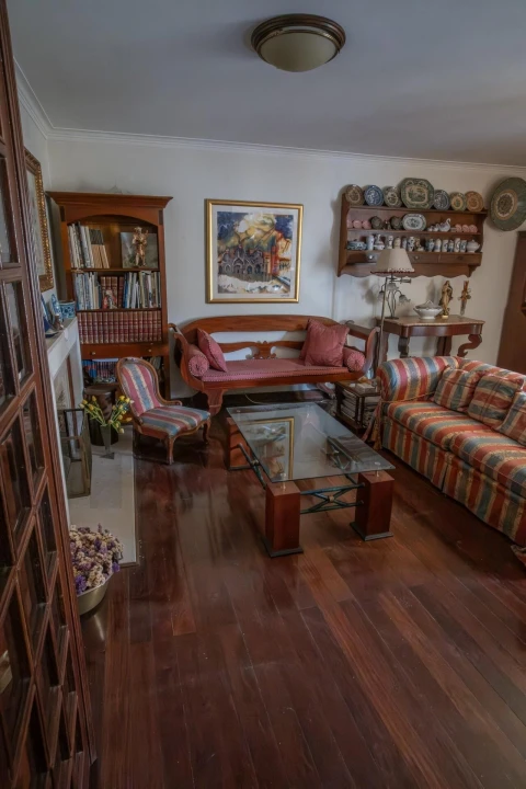 Apartamento T5 para Venda em Romeira e Várzea