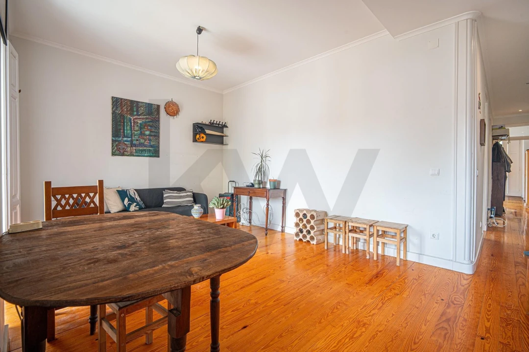 Apartamento T4 para Venda em Arroios Foto 3